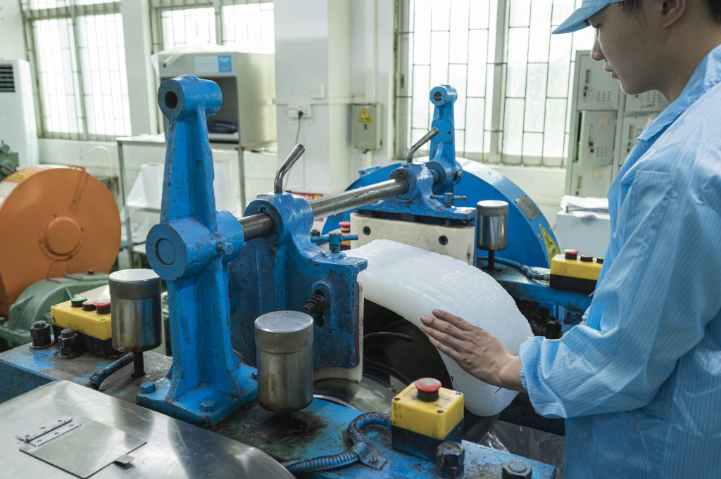 Silicone Raw Material Rolling Process